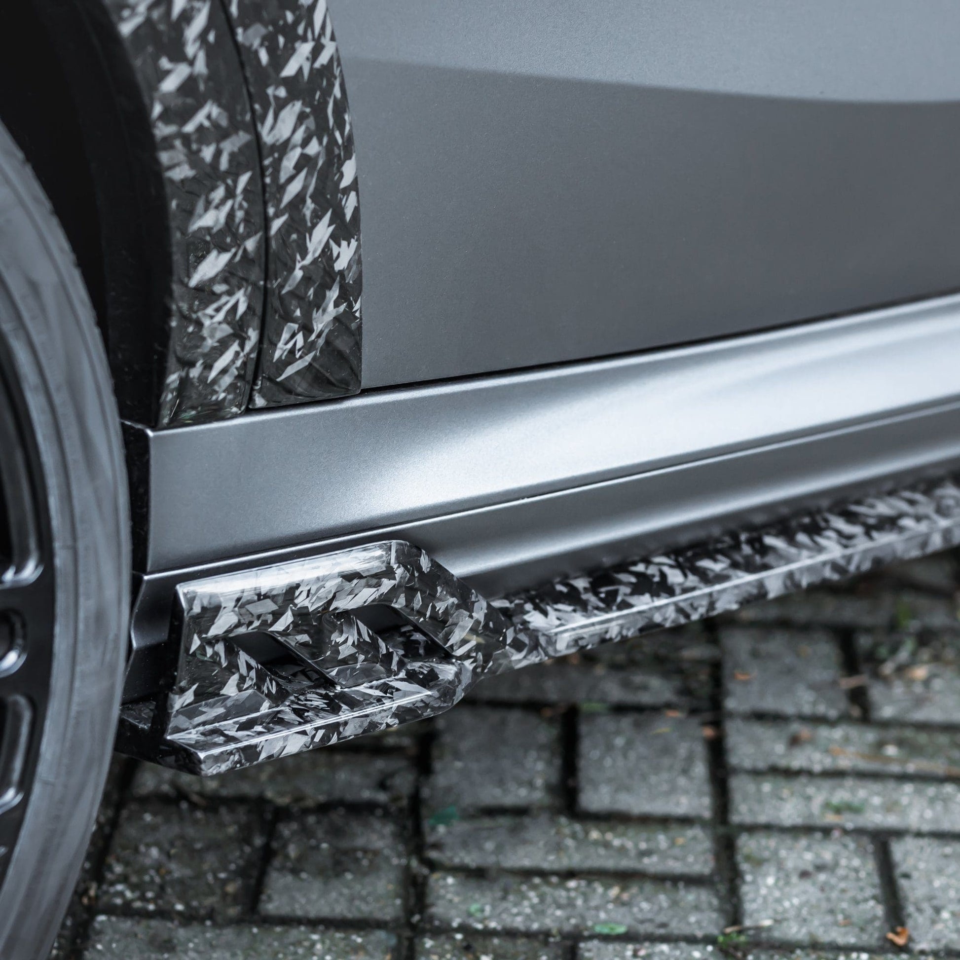 MANHART MH3F9611007 FORGED CARBON SIDE SKIRTS FOR BMW F96 X6M (COMPETITION)