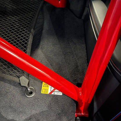 MANHART MHG802110 CLUBSPORT ROLL CAGE + SCHROTH RACING 4-POINT HARNESSES