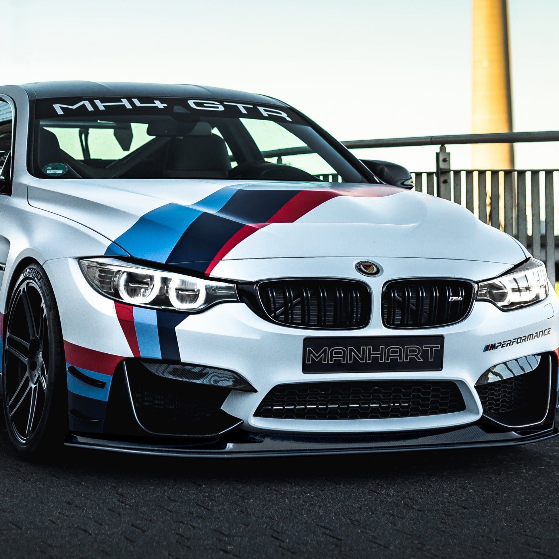 MANHART MH2F8211212 CARBON HOOD GTS STYLE FOR BMW F8X M3 / M4 (COMPETITION / CS / GTS)