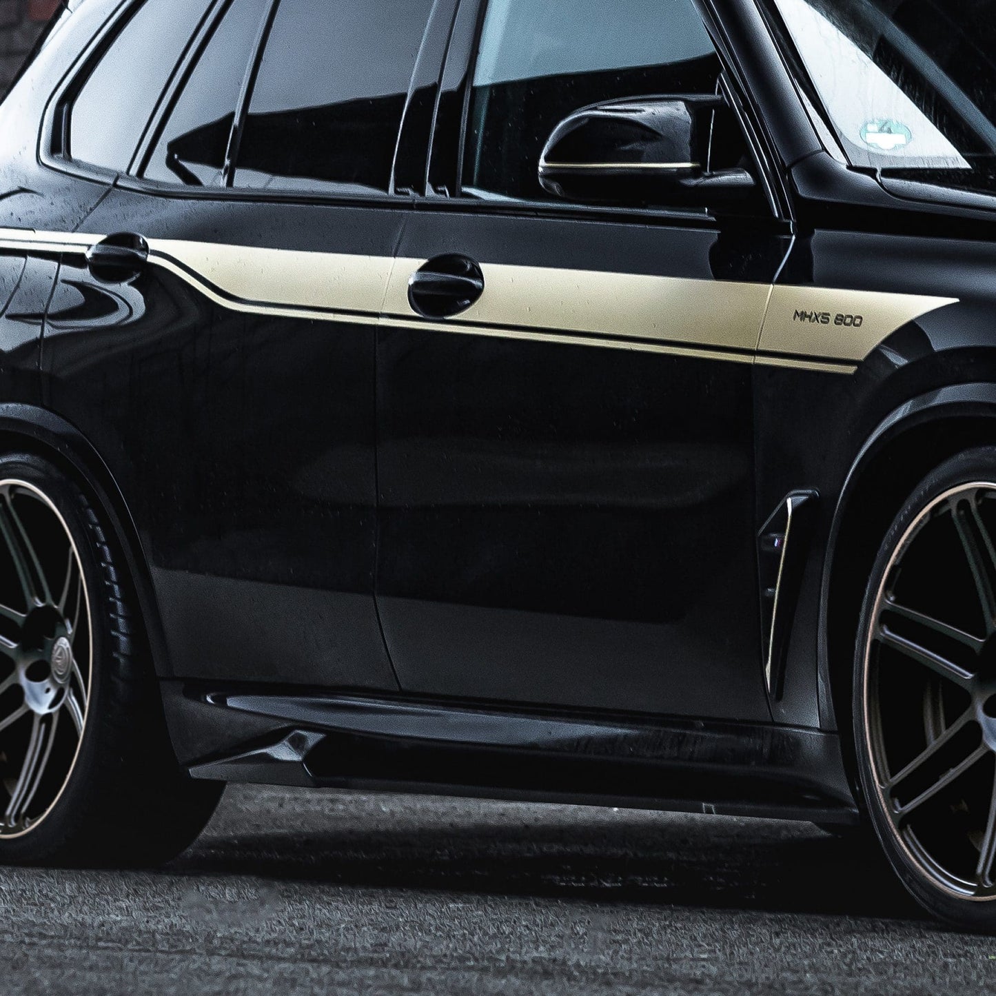 MANHART MH2F9532100 CARBON SIDE SKIRTS FOR BMW F95 / F96 X5M / X6M (COMPETITION)