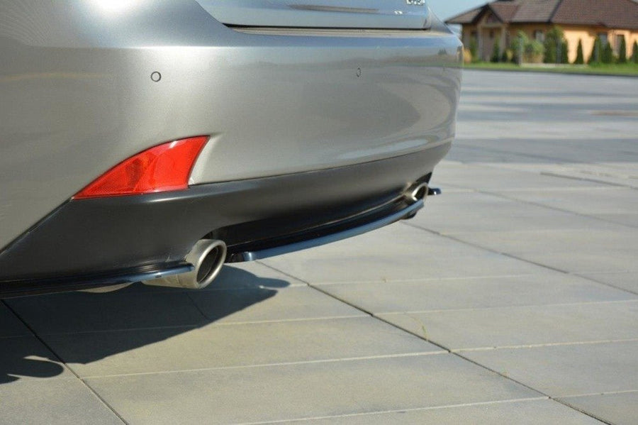 Maxton Design LE-IS-3-T-RD1T Central Rear Splitter (without vertical bars) Lexus IS MK3 T | ML Performance UK Car Parts