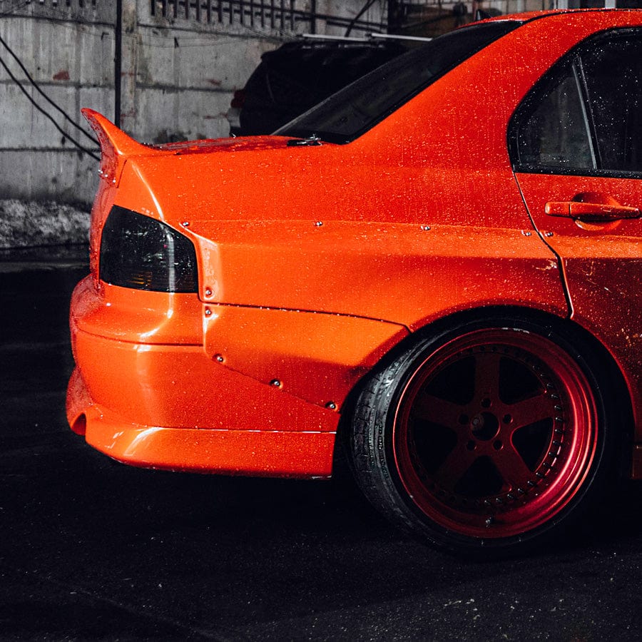 Clinched Mitsubishi Evo 7/8/9 Ducktail Spoiler