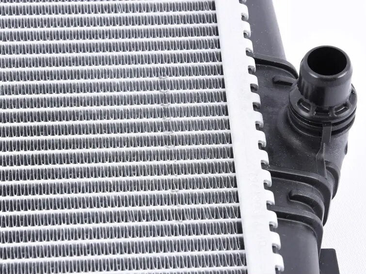 Genuine BMW 17118625447 F20 F30 F32 F87 Remote Radiator (Inc. M140i, M240i, 340i & M2)