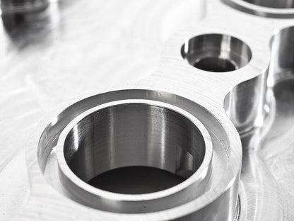 Integrated Engineering Audi Volkswagen 2.0T B6 B7 C6 MK2 MK5 Billet Valve Cover (A4, GTI, Jetta & Passat) ML Performance UK