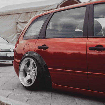 Clinched “New School” 4cm (1.6″) Fender Flares